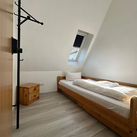 Hotel Ruegenschmiede Vis A Vis Hiddensee Schaprode Room photo