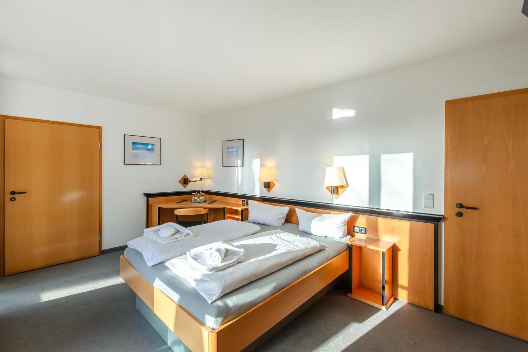 Zur Alten Schmiede Hotel 3*