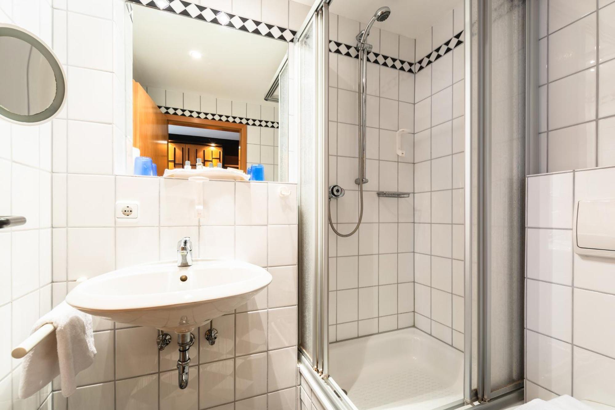 Hotel Zur Alten Schmiede 3*