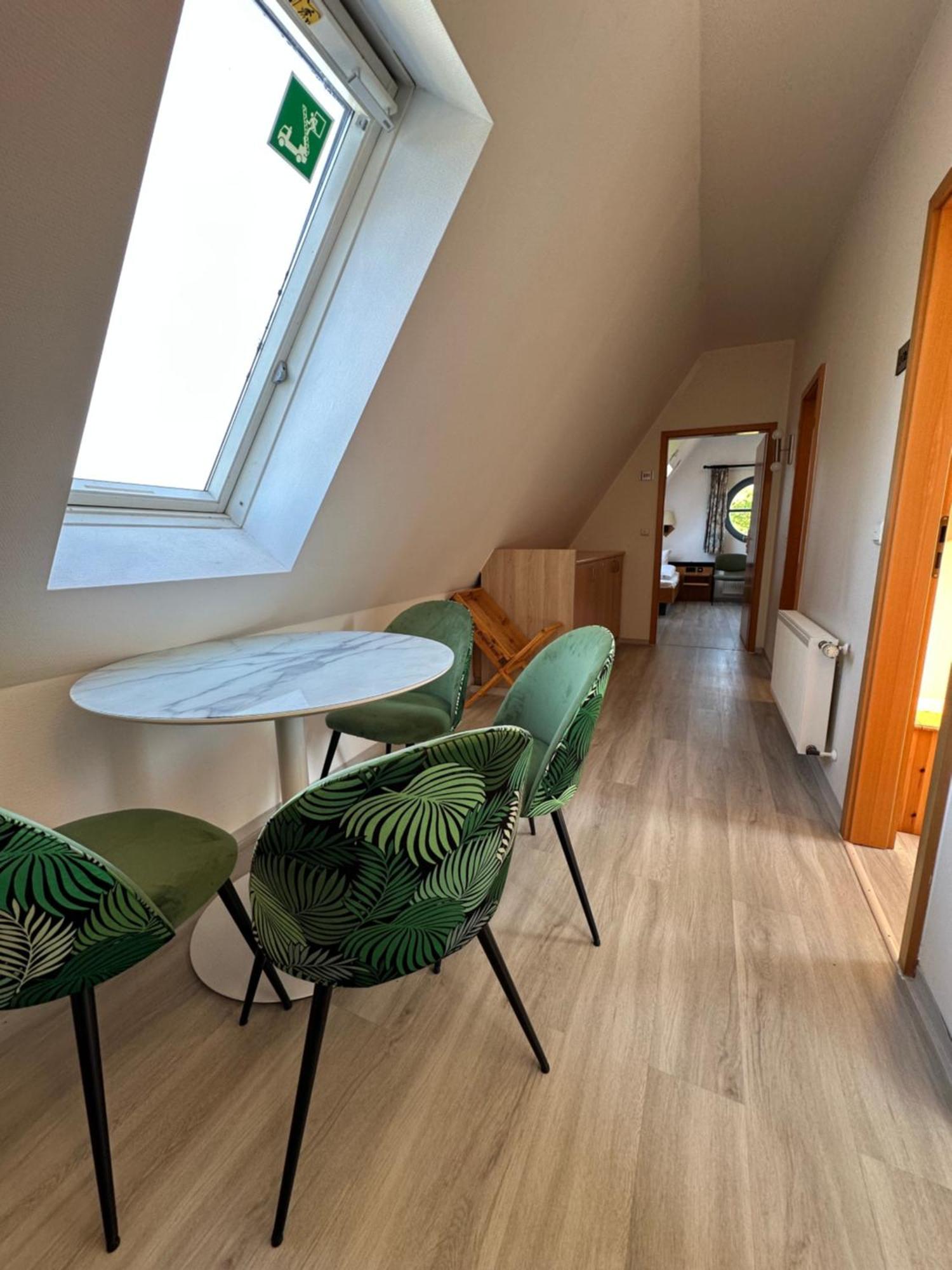 Hotel Zur Alten Schmiede 3*